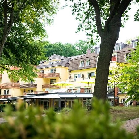 Kurhaus Am Inselsee Гюстров Экстерьер фото