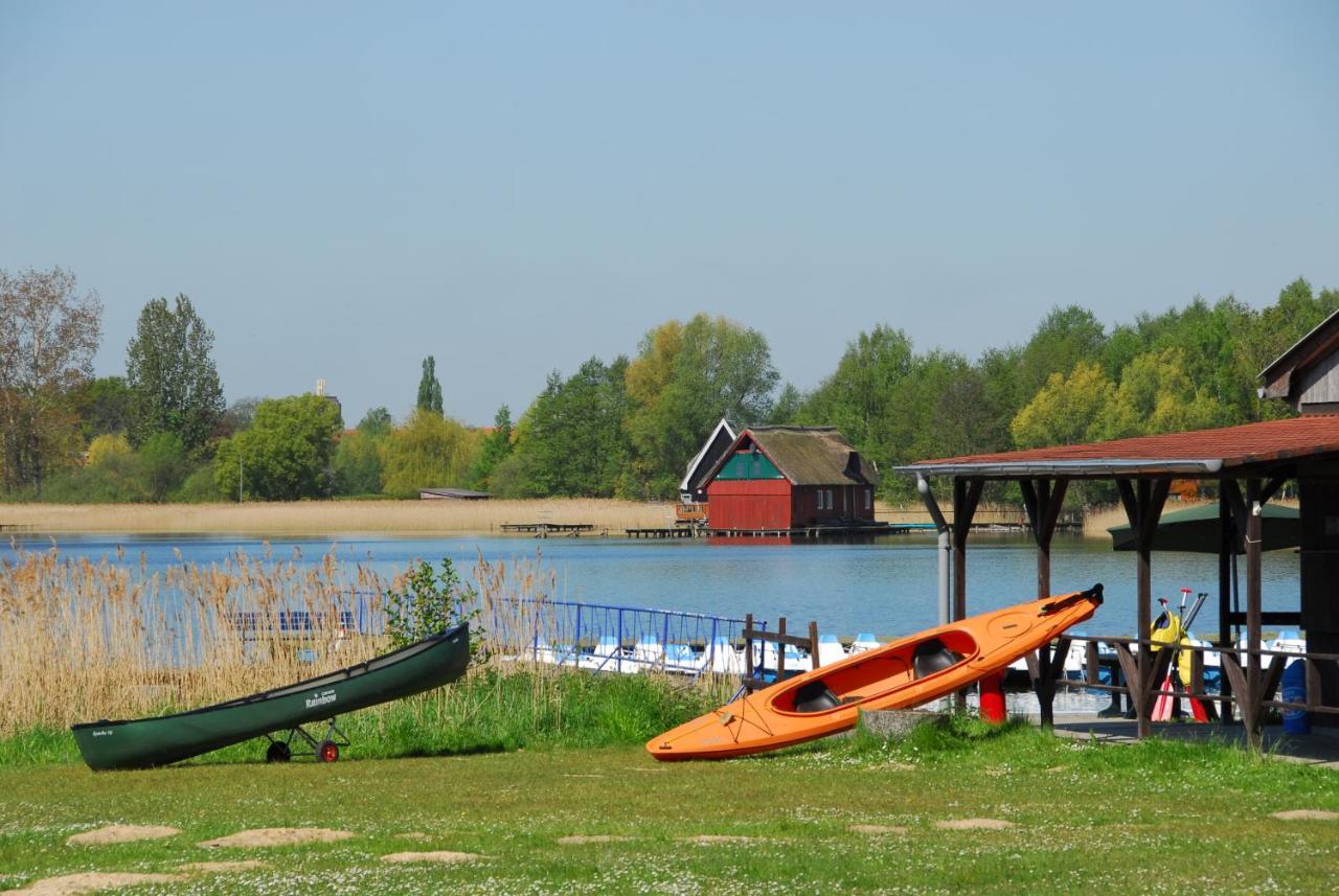 Kurhaus Am Inselsee Гюстров Экстерьер фото